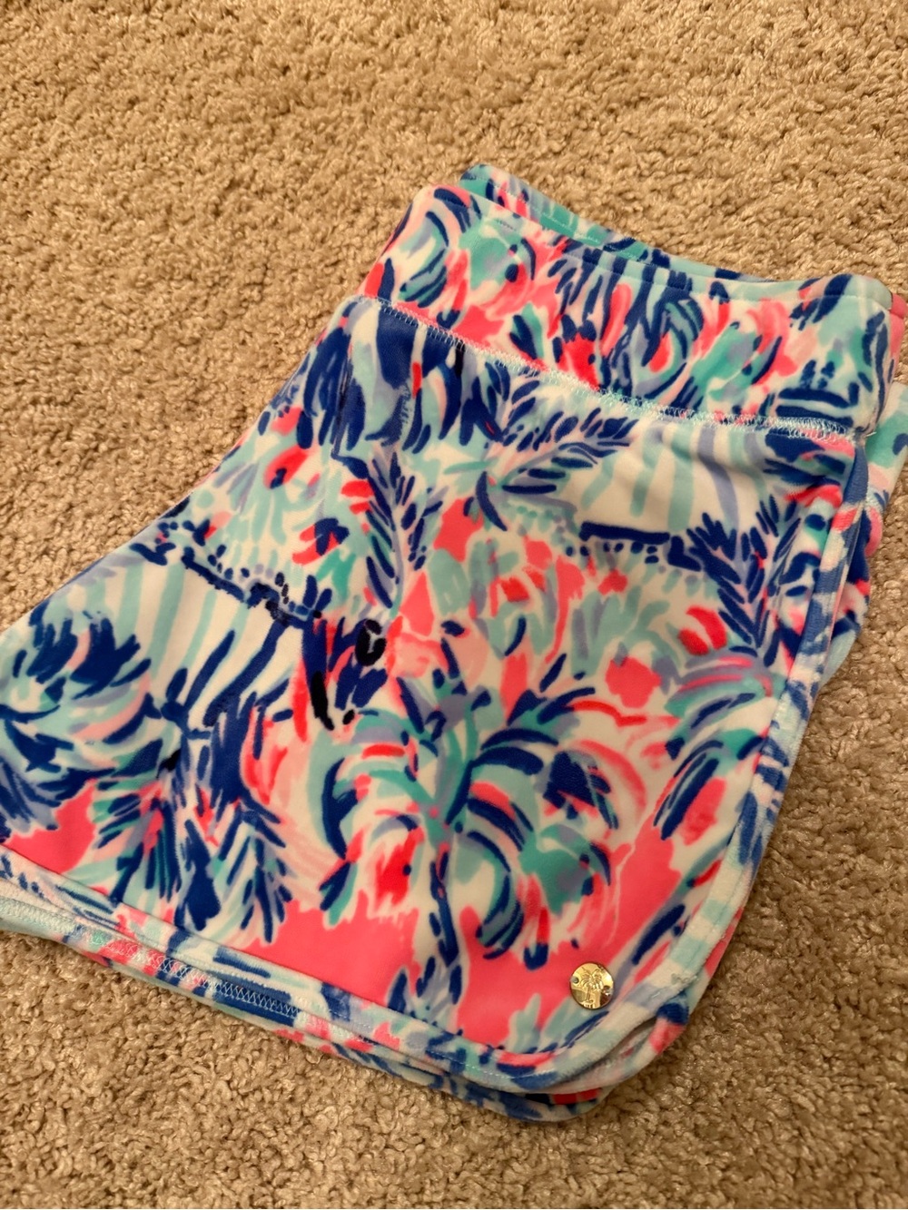 Lilly Pulitzer Colorful Tropical Print Shorts - Pink Blue Aqua